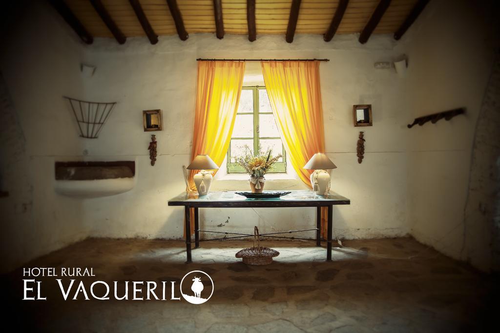 Alojamiento Rural Historico El Vaqueril Hotel Caceres Exterior photo