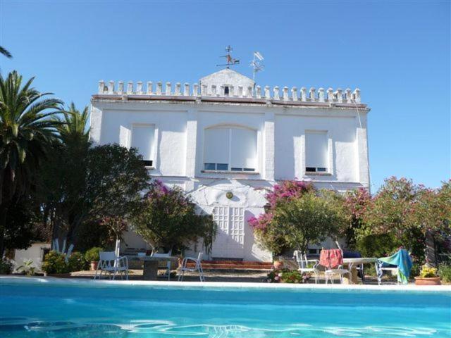 Alojamiento Rural Historico El Vaqueril Hotel Caceres Exterior photo