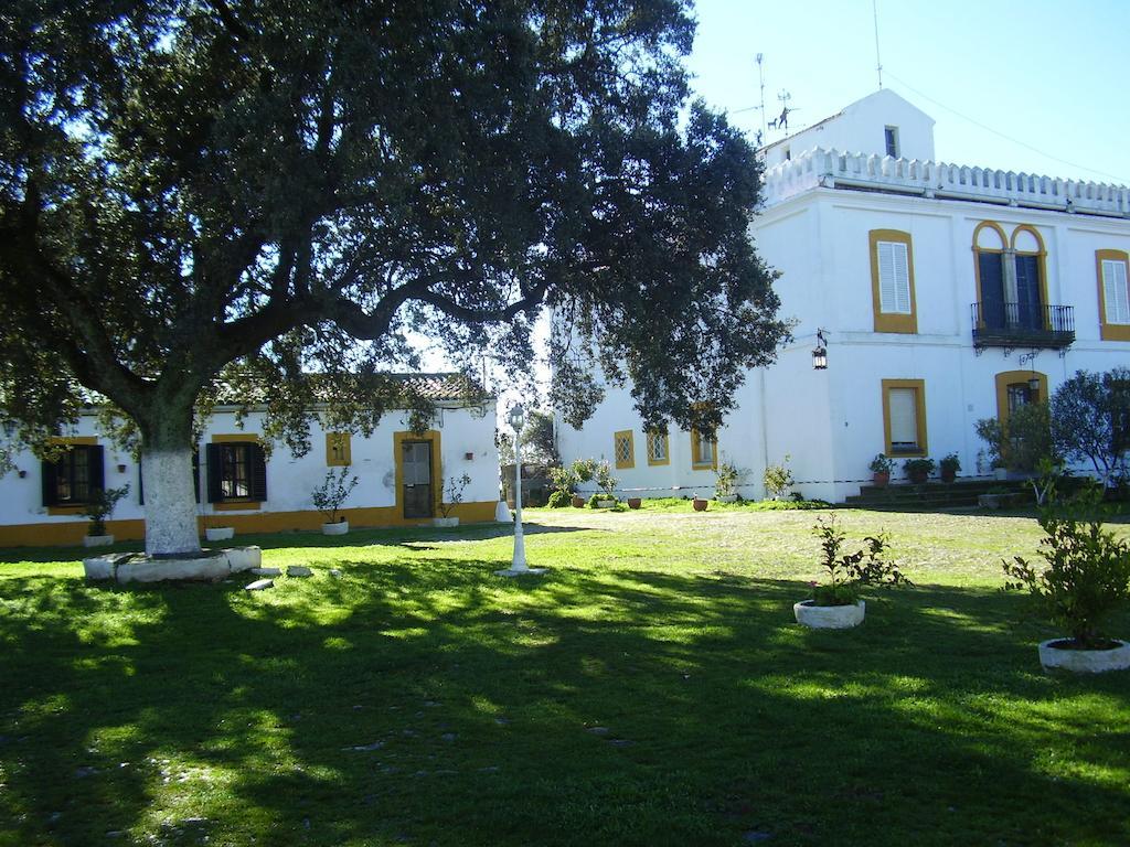 Alojamiento Rural Historico El Vaqueril Hotel Caceres Exterior photo